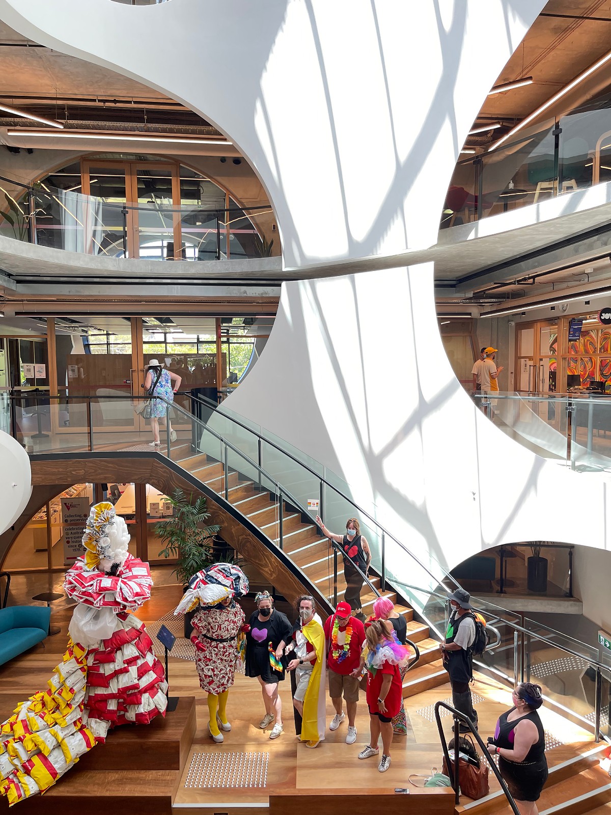 BIM建筑|‘半成品’建筑：圣基尔达，维多利亚傲娇中心 / BAU+Grant Amon