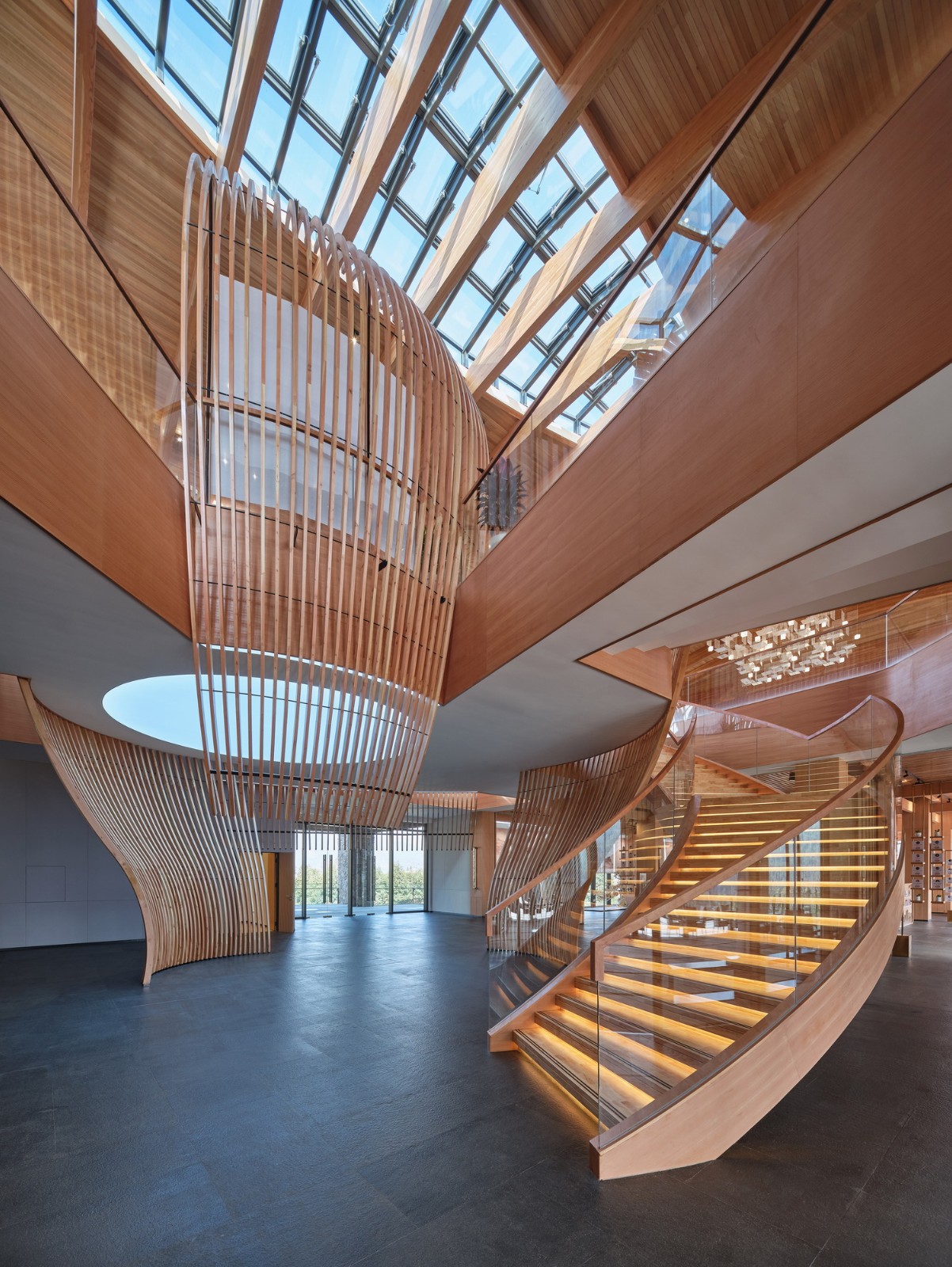 BIM建筑|生长的长屋：九溪云舒･昆明九溪湖国际生态区体验中心 / UA尤安设计