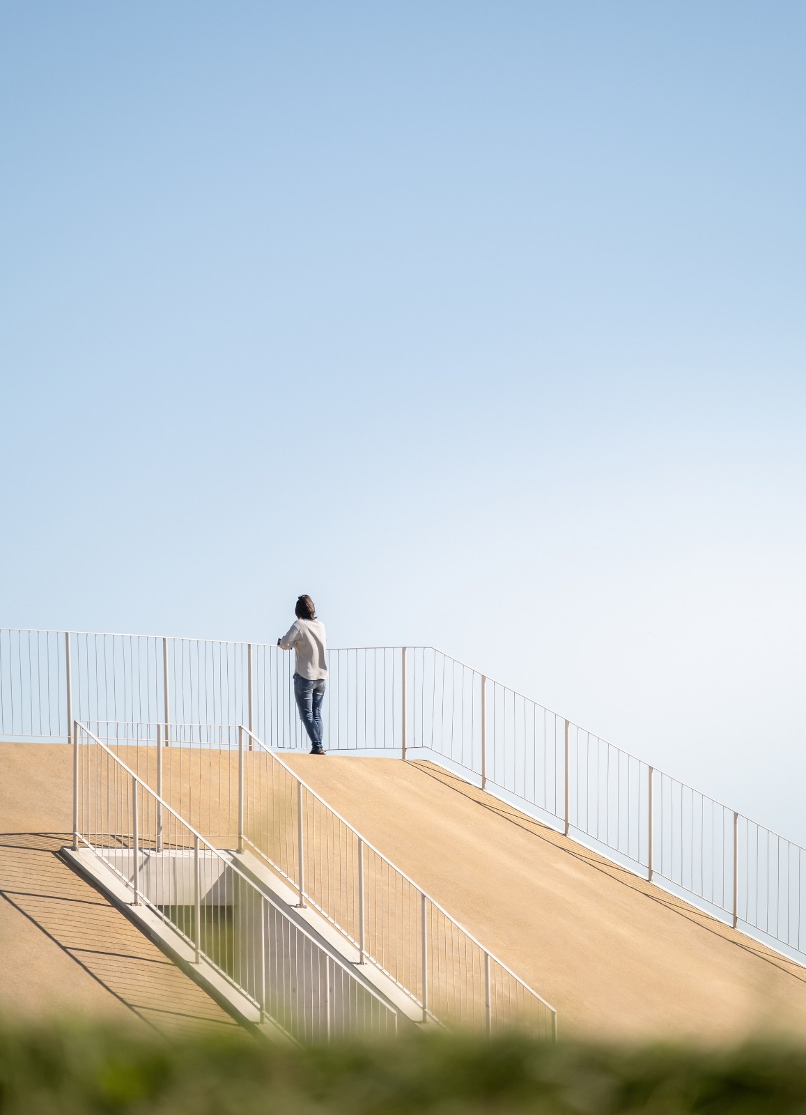 BIM建筑|海边咖啡厅：海之回声 / 同一建筑设计事务所