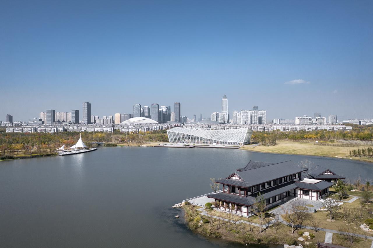 BIM建筑|优雅的变奏·南通植物园温室 / 简和工作室