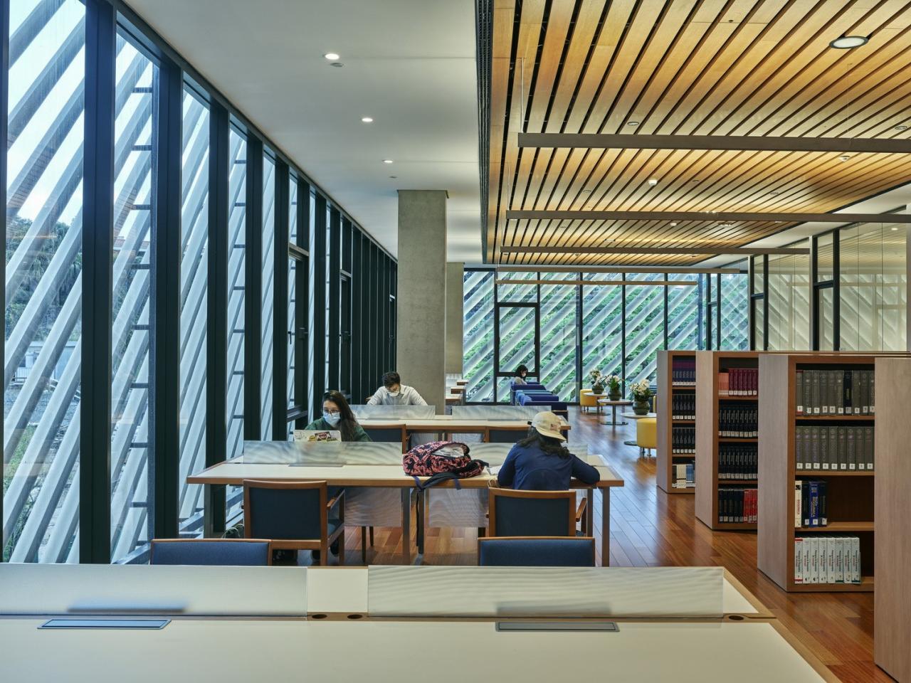 BIM建筑|阿尔伯特·爱因斯坦医学教育研究中心 / 萨夫迪建筑事务所