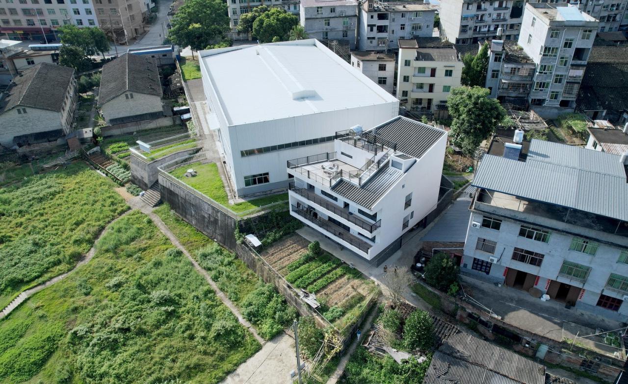 BIM建筑|对话山丘田野，滨河巷21号 / MV建筑工作室