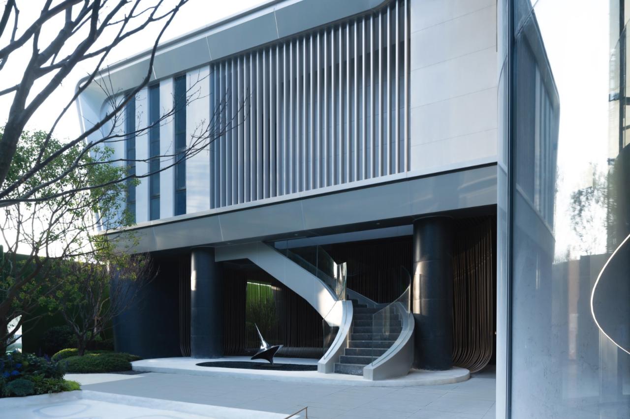 BIM建筑|漂浮艺居 舟泊烟渚：成都首开金地 • 鹭鸣北湖 / 成执设计