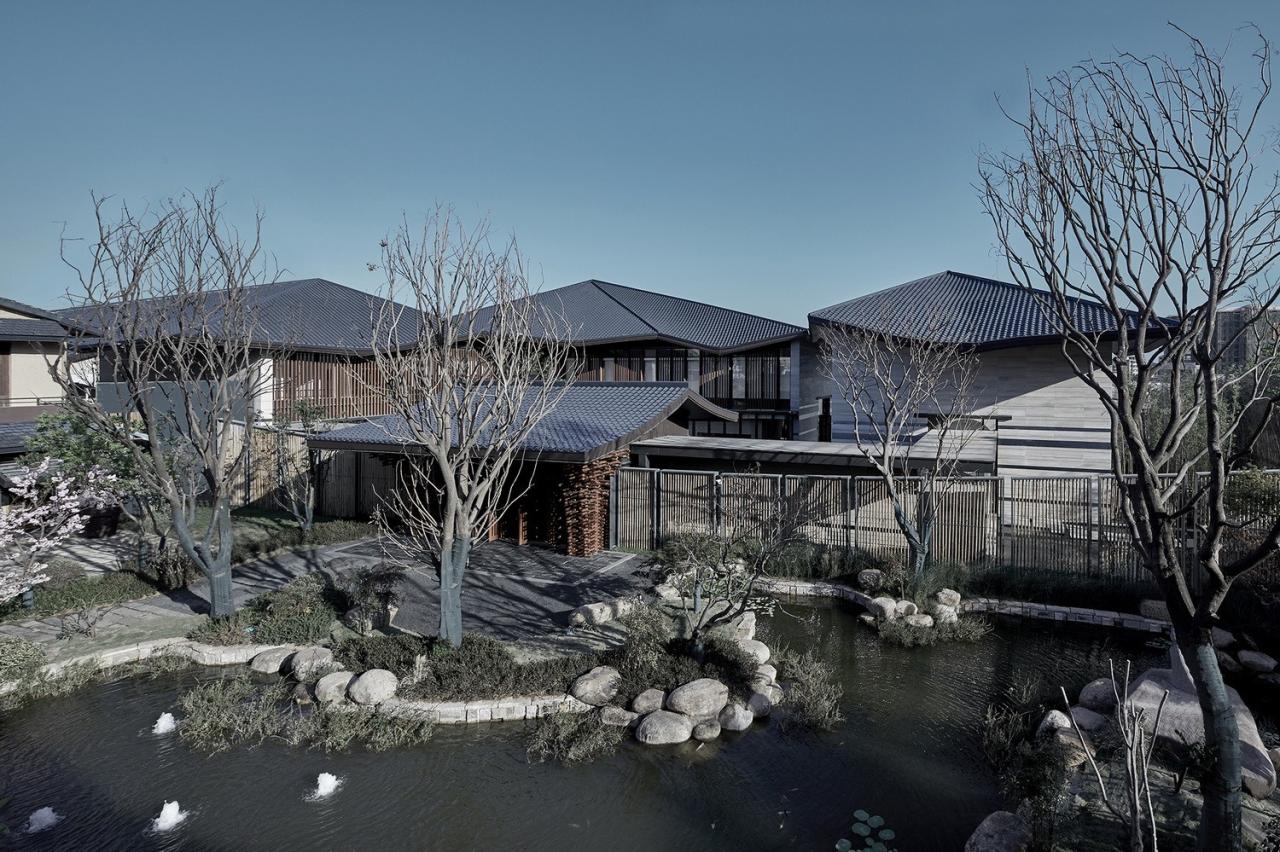 BIM建筑|生活化的轻禅设计: 靖安绿地明镜湾文旅小镇 / UA尤安设计