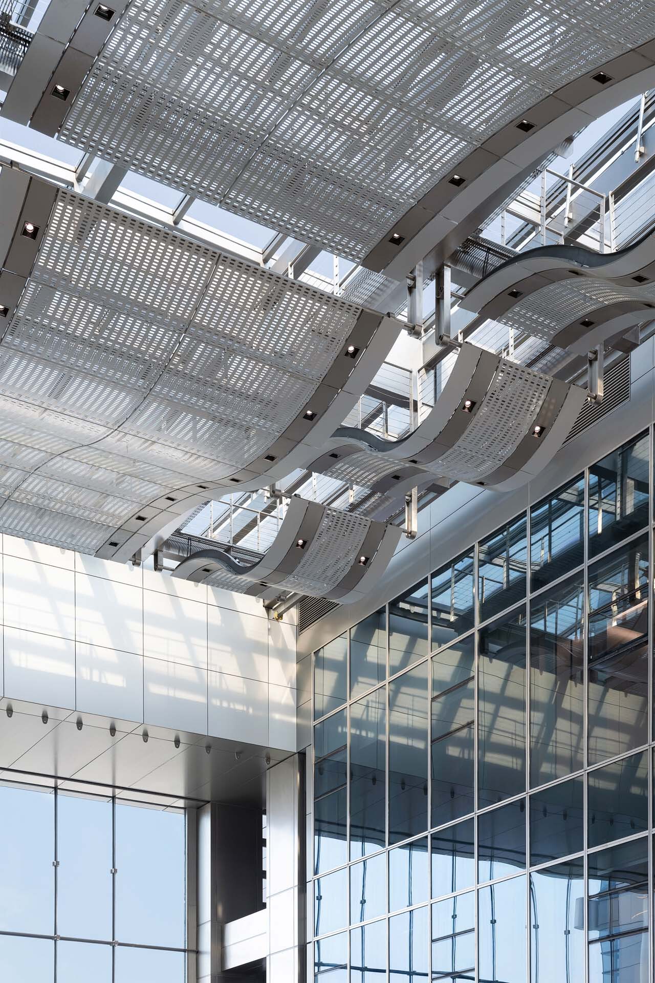 BIM建筑|双擎大厦：瑞丰数字金融中心 / UUA建筑师事务所