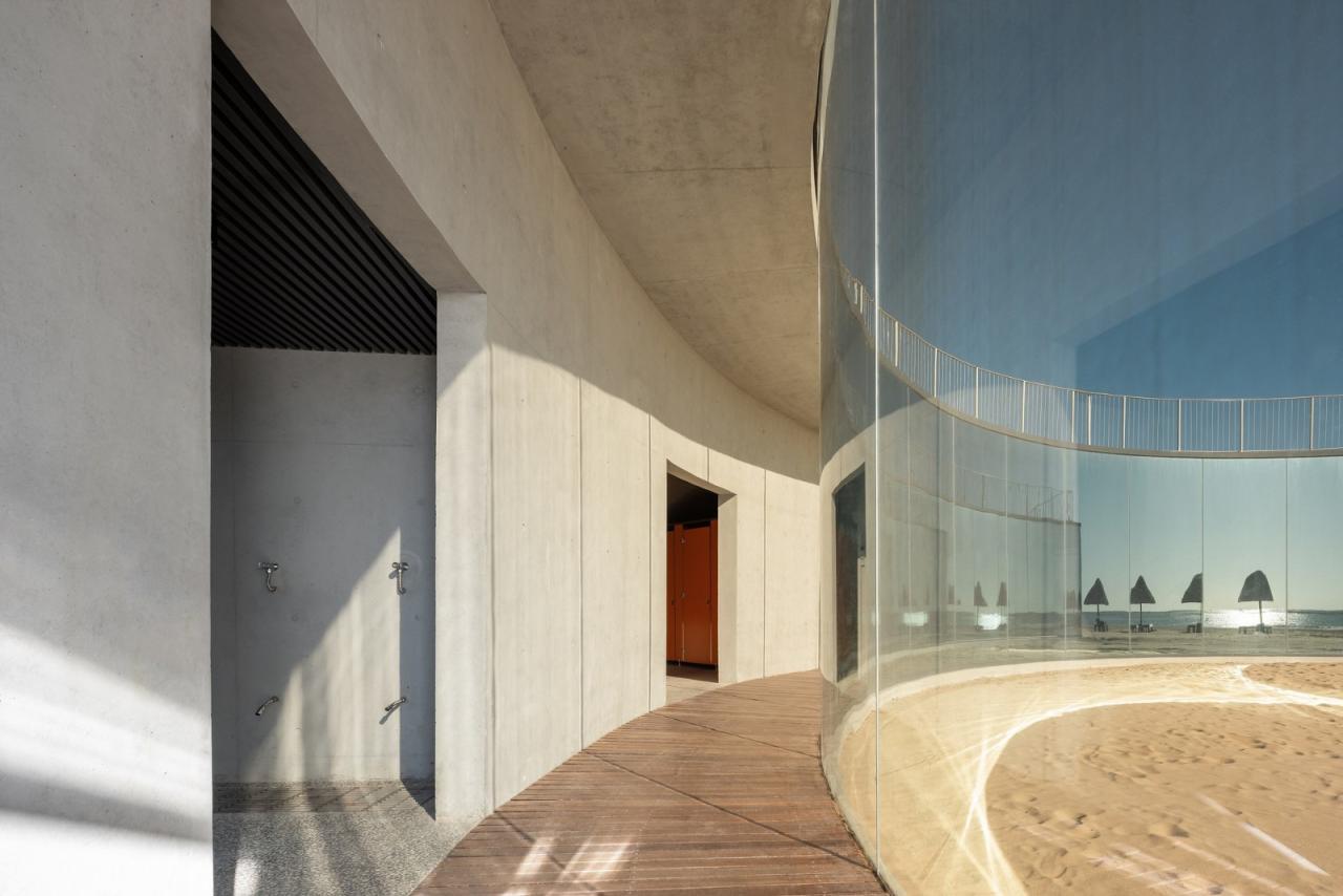 BIM建筑|海边咖啡厅：海之回声 / 同一建筑设计事务所