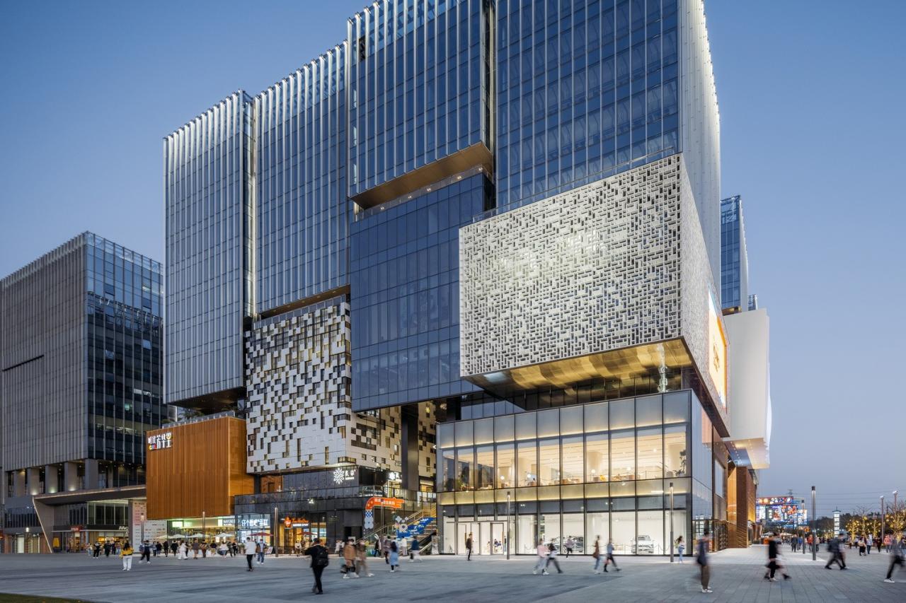 BIM建筑|一键焕新的城市插件-广州时代·芳华里二期续建更新 / EID Arch姜平工作室