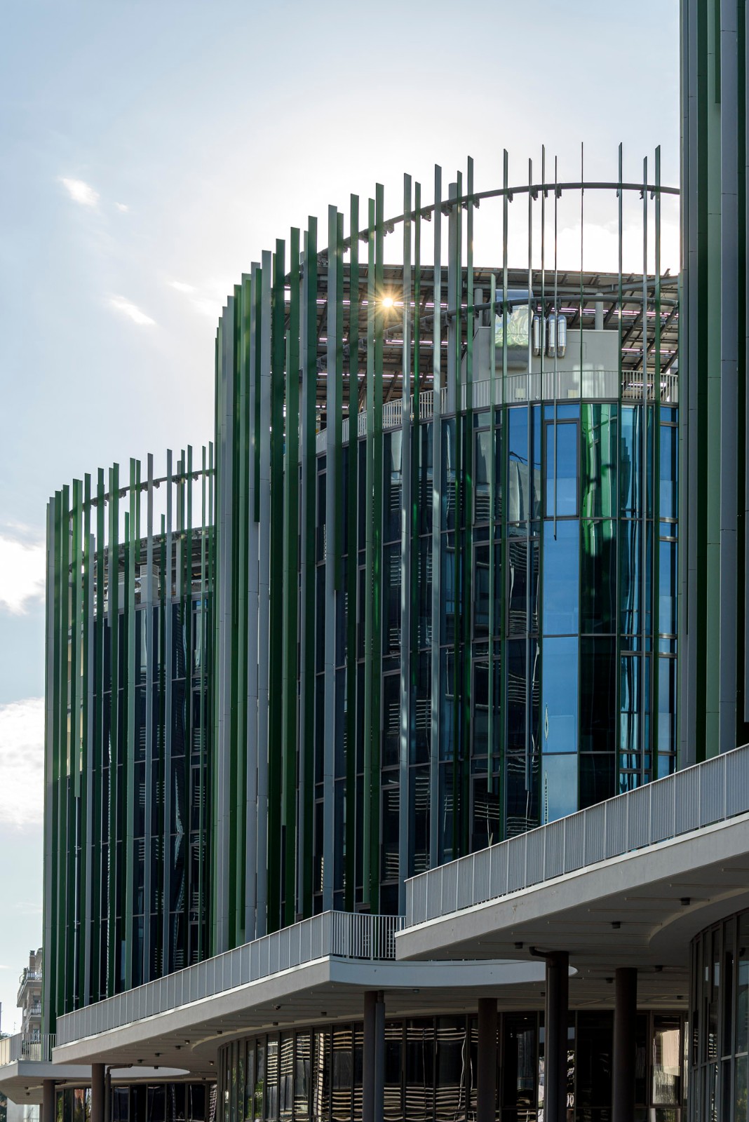 BIM建筑|工业区变身绿色校园：罗马第三大学新总部 / MCA建筑事务所