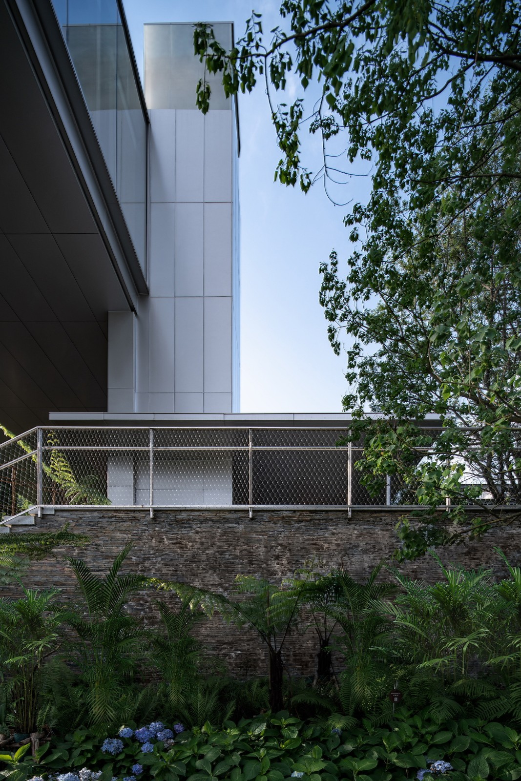 BIM建筑|金地·湖山樾社区中心 / PTA上海柏涛