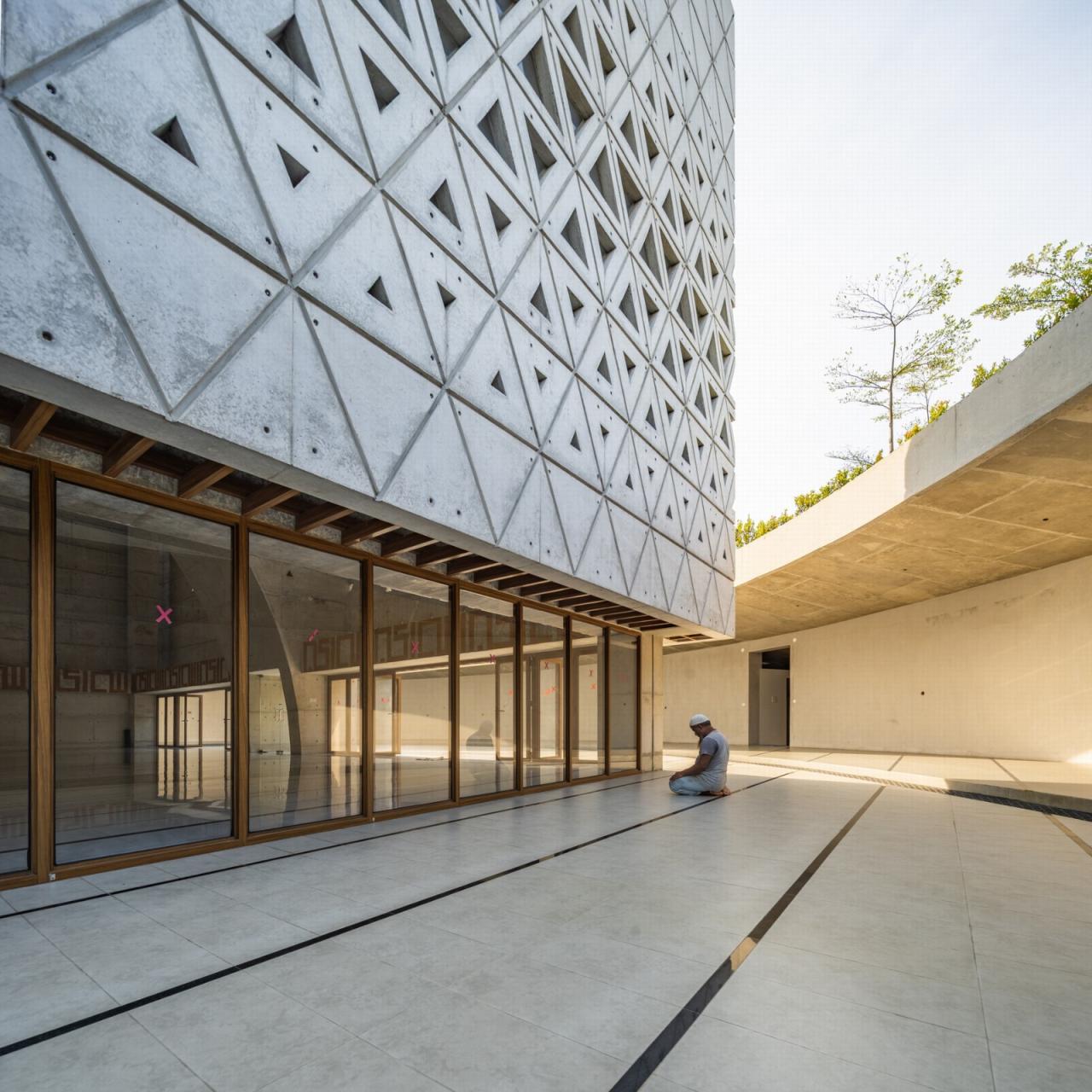 BIM建筑|Aman 清真寺 / Nakshabid Architects