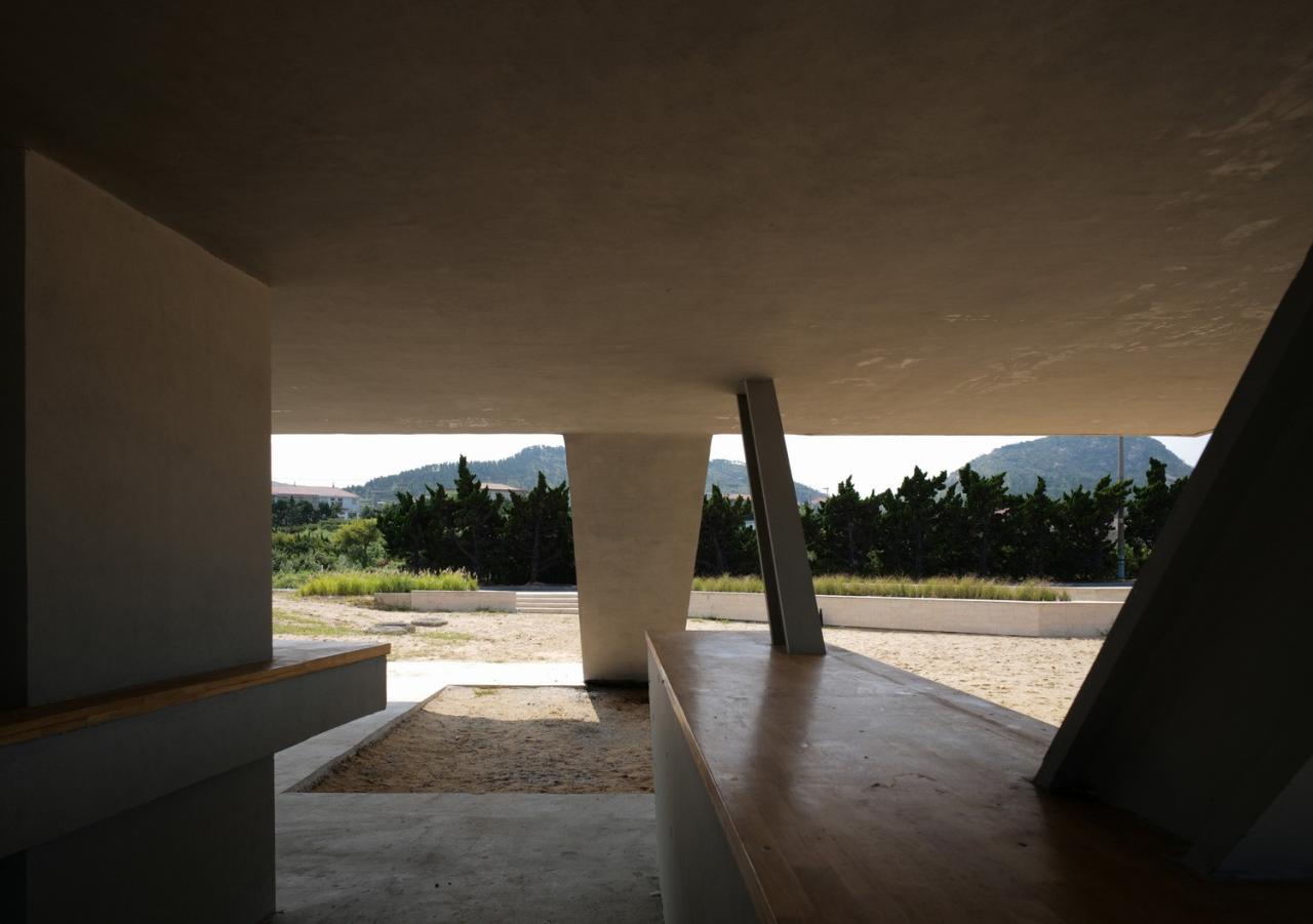 BIM建筑|海边浮亭 / 迹·建筑事务所（TAO）