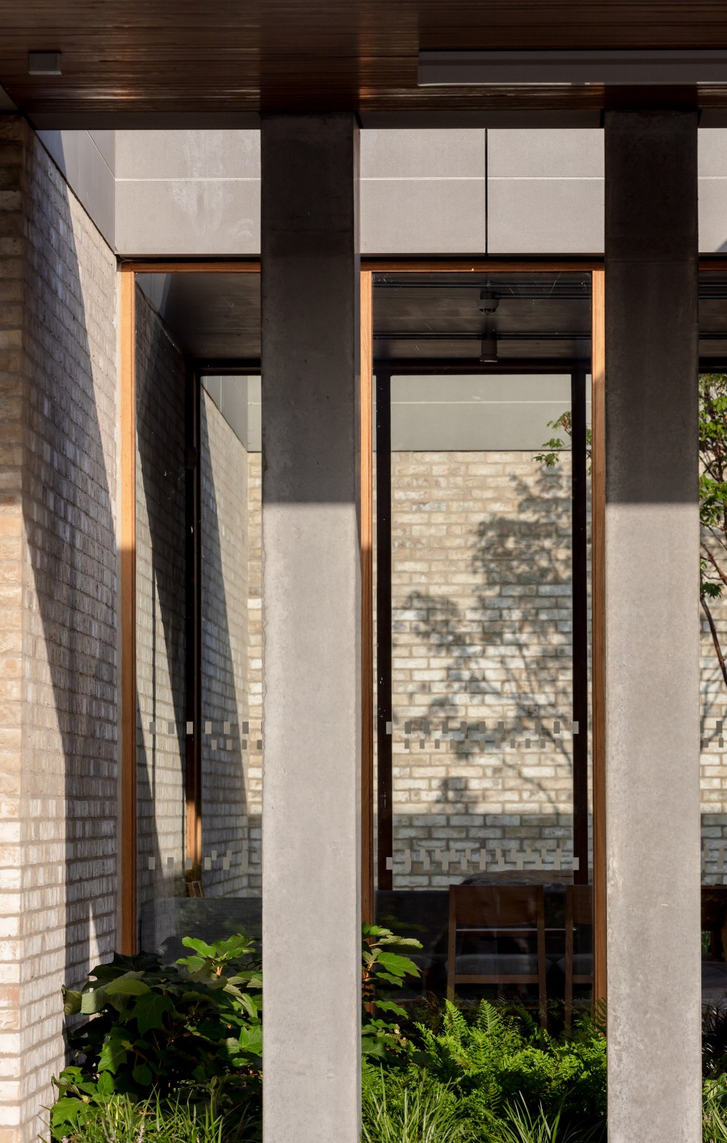 BIM建筑|吉尔福德火葬馆 / Haverstock