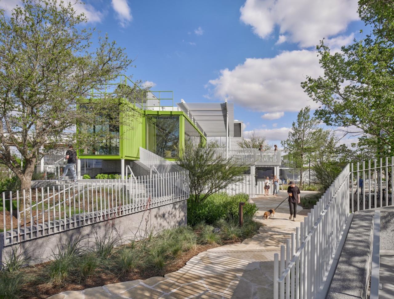 BIM建筑|帕默塘休闲中心 The Pitch / Mark Odom Studio