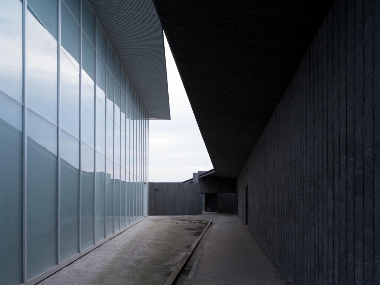 BIM建筑|未名美术馆 / 非常建筑