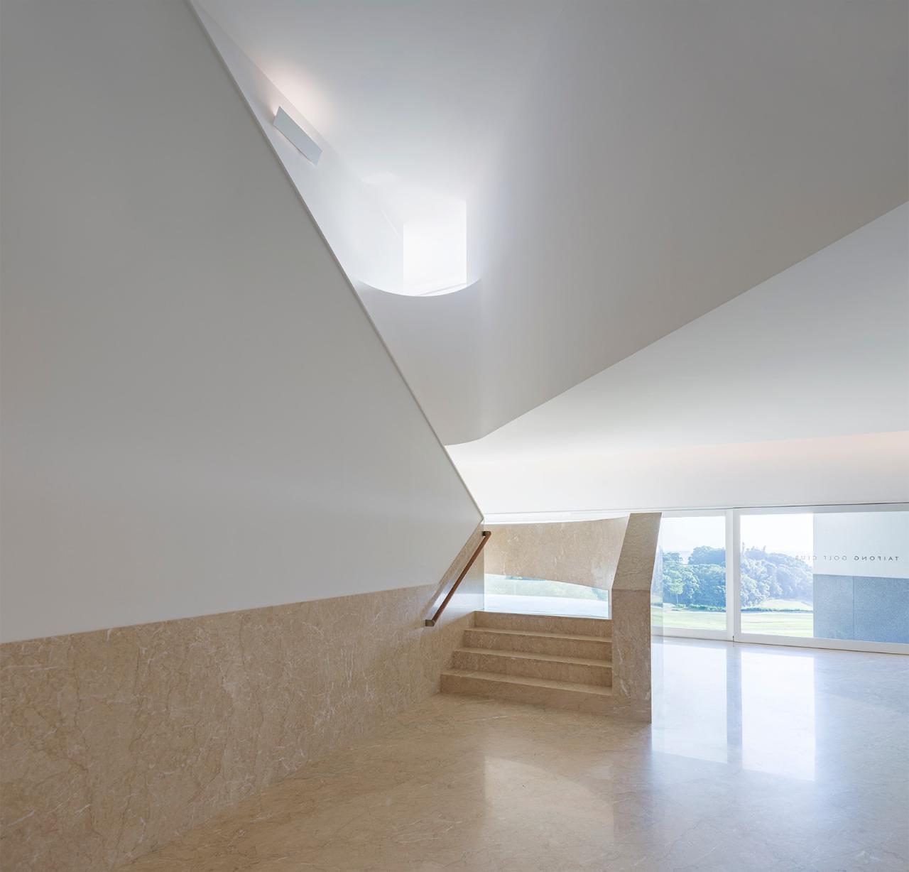 BIM建筑|台丰高尔夫俱乐部嘉卿会馆 / Álvaro Siza Vieira + Carlos Castanheira