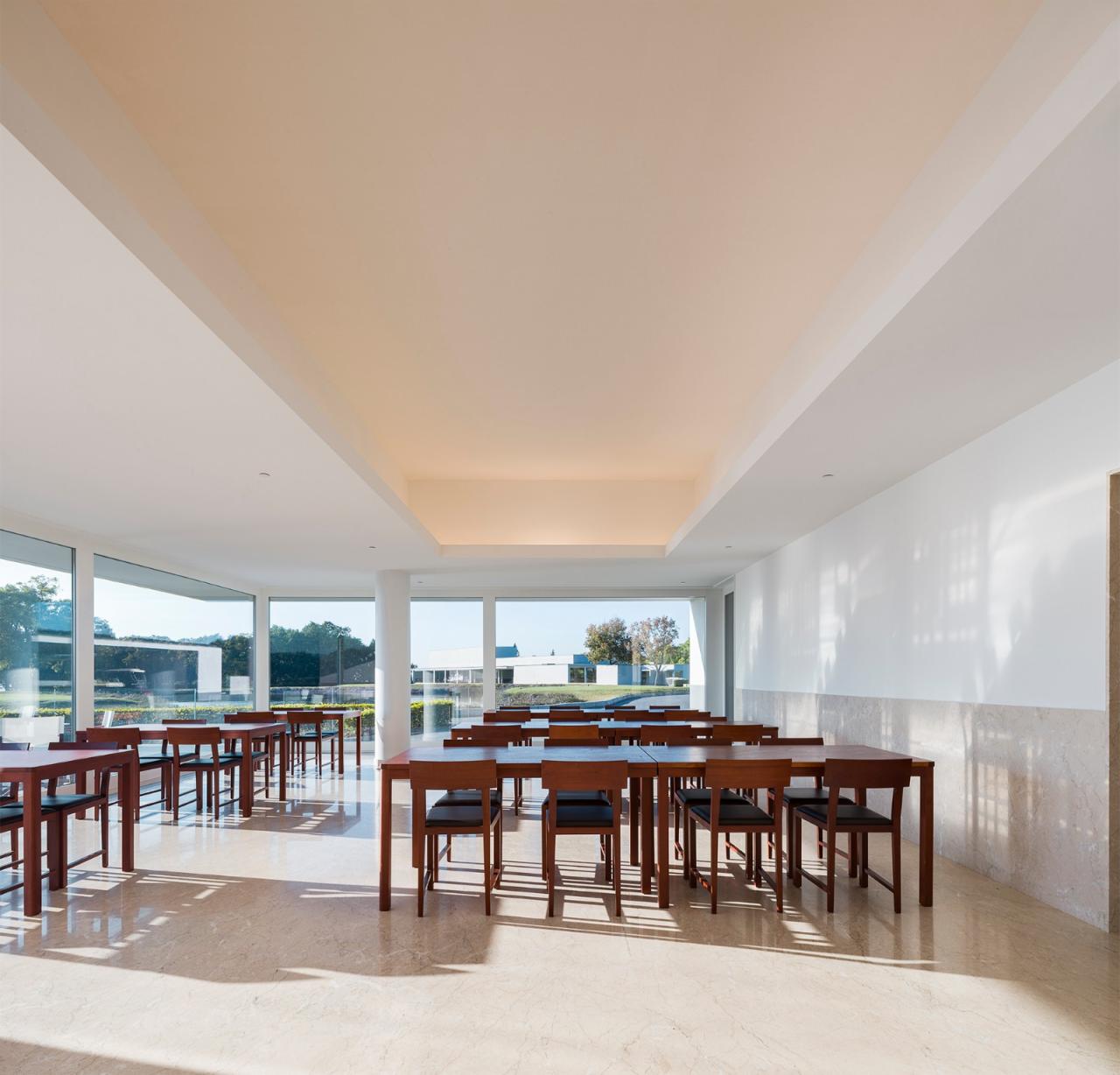 BIM建筑|台丰高尔夫俱乐部嘉卿会馆 / Álvaro Siza Vieira + Carlos Castanheira