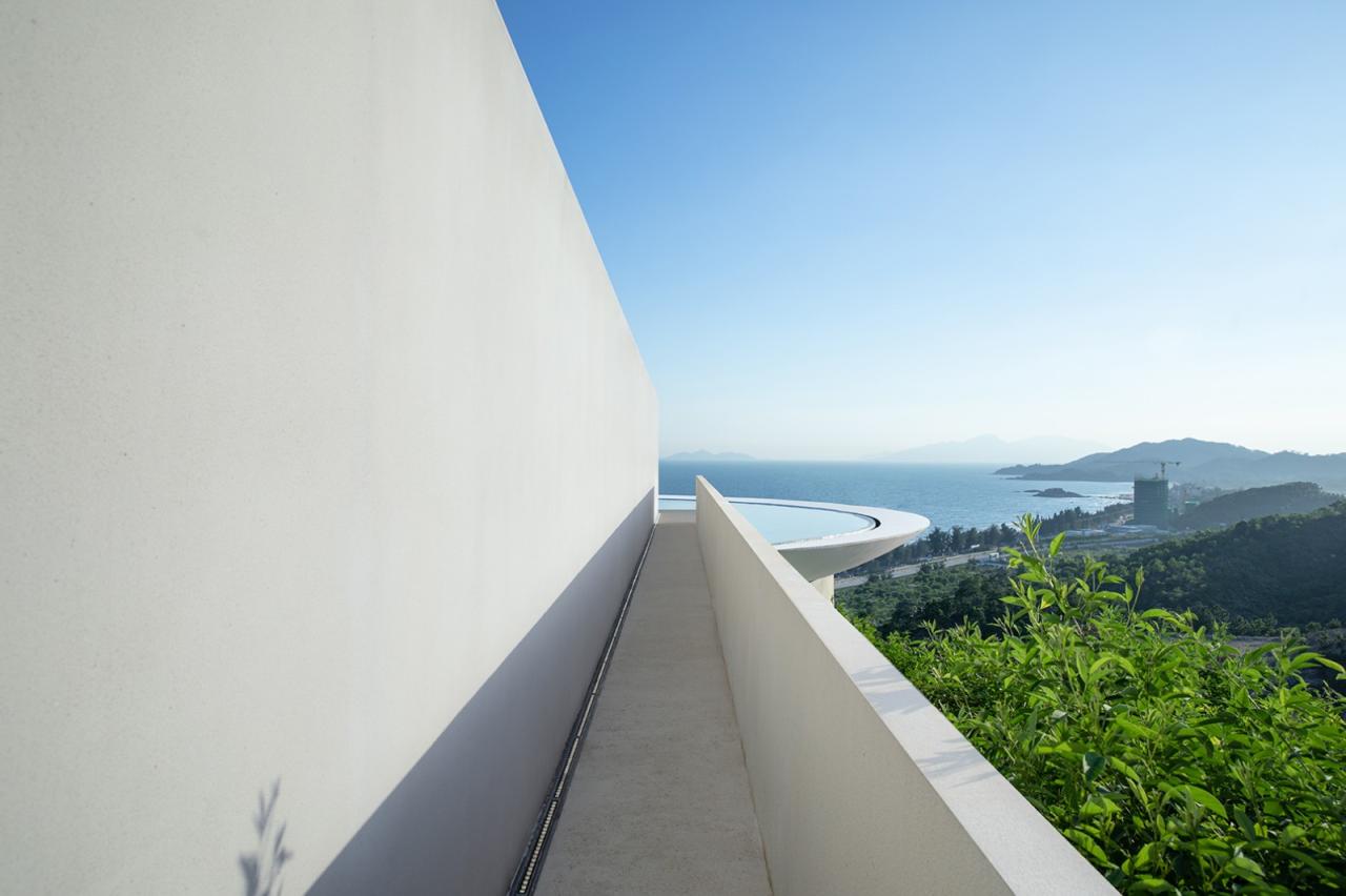 BIM建筑|悬崖上的海边书屋：惠州双月湾一滴水图书馆 / 三文建筑