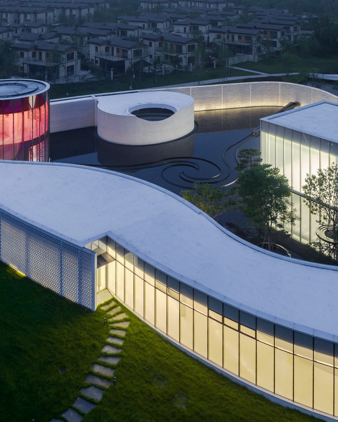 BIM建筑|独白美术馆 / Wutopia Lab