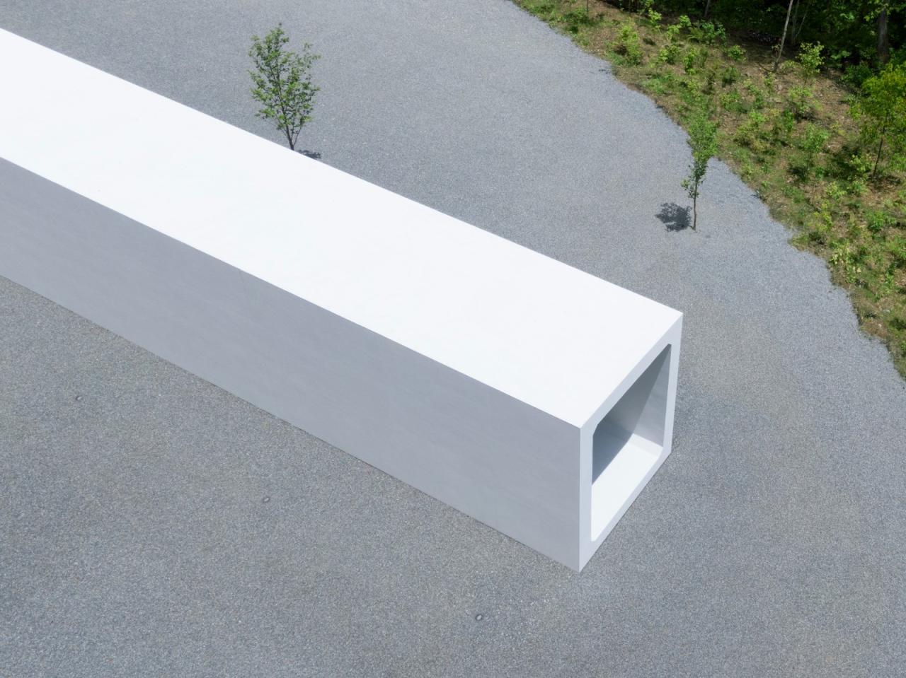 BIM建筑|日本长野极简酒店 Culvert，预制混凝土隧道 / nendo