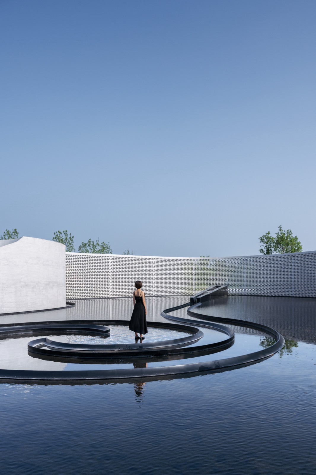 BIM建筑|独白美术馆 / Wutopia Lab