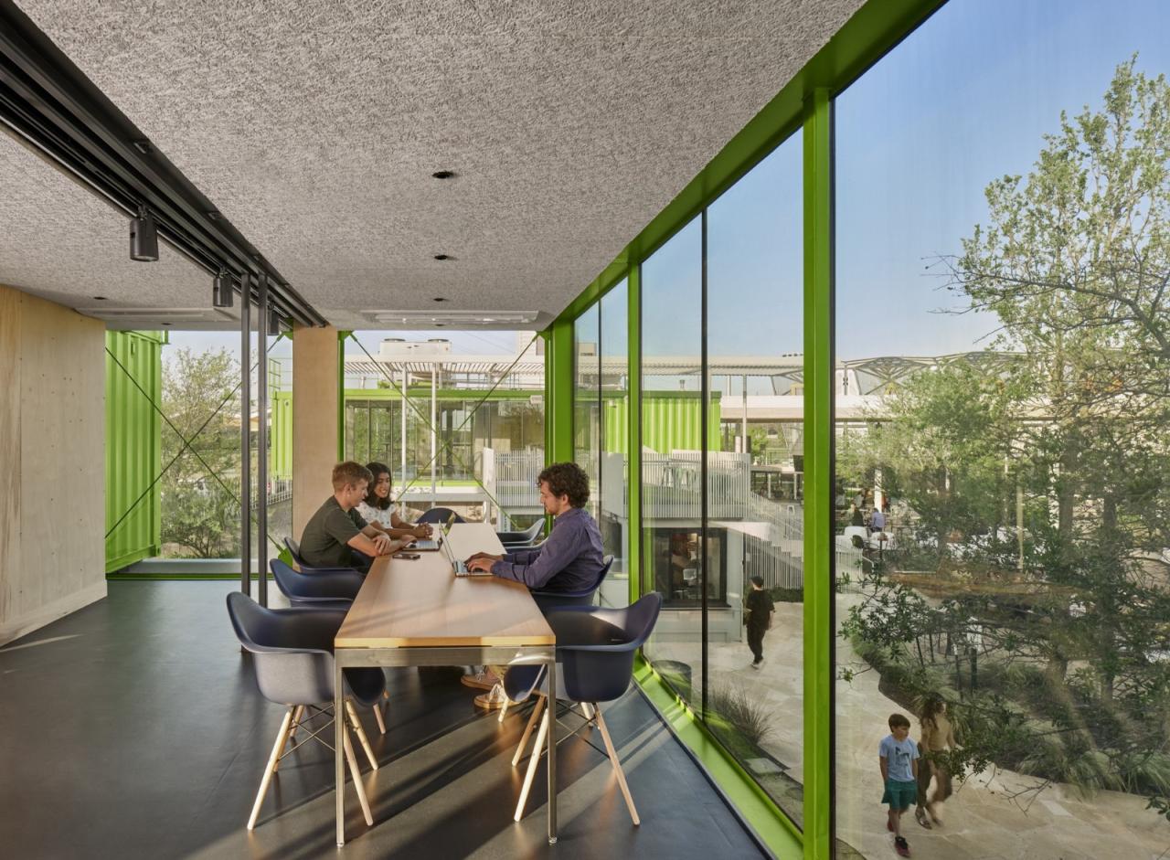 BIM建筑|帕默塘休闲中心 The Pitch / Mark Odom Studio