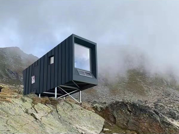 BIM建筑|BCW建筑工作室在阿尔卑斯山设计旅行者小屋