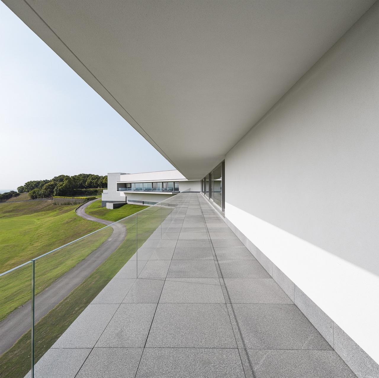 BIM建筑|台丰高尔夫俱乐部嘉卿会馆 / Álvaro Siza Vieira + Carlos Castanheira