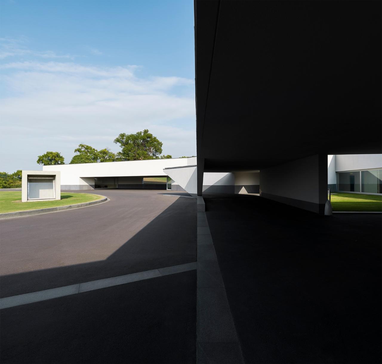 BIM建筑|台丰高尔夫俱乐部嘉卿会馆 / Álvaro Siza Vieira + Carlos Castanheira