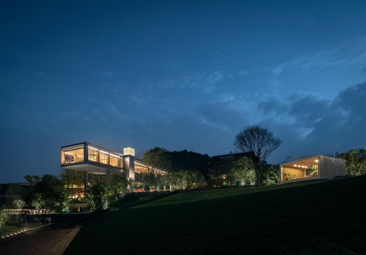 BIM建筑|金地·湖山樾社区中心 / PTA上海柏涛