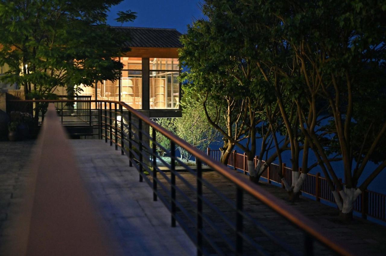 BIM建筑|明月湖沙金小学改造 / 重庆悦集建筑设计事务所