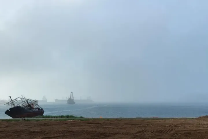BIM建筑|海边浮亭 / 迹·建筑事务所（TAO）
