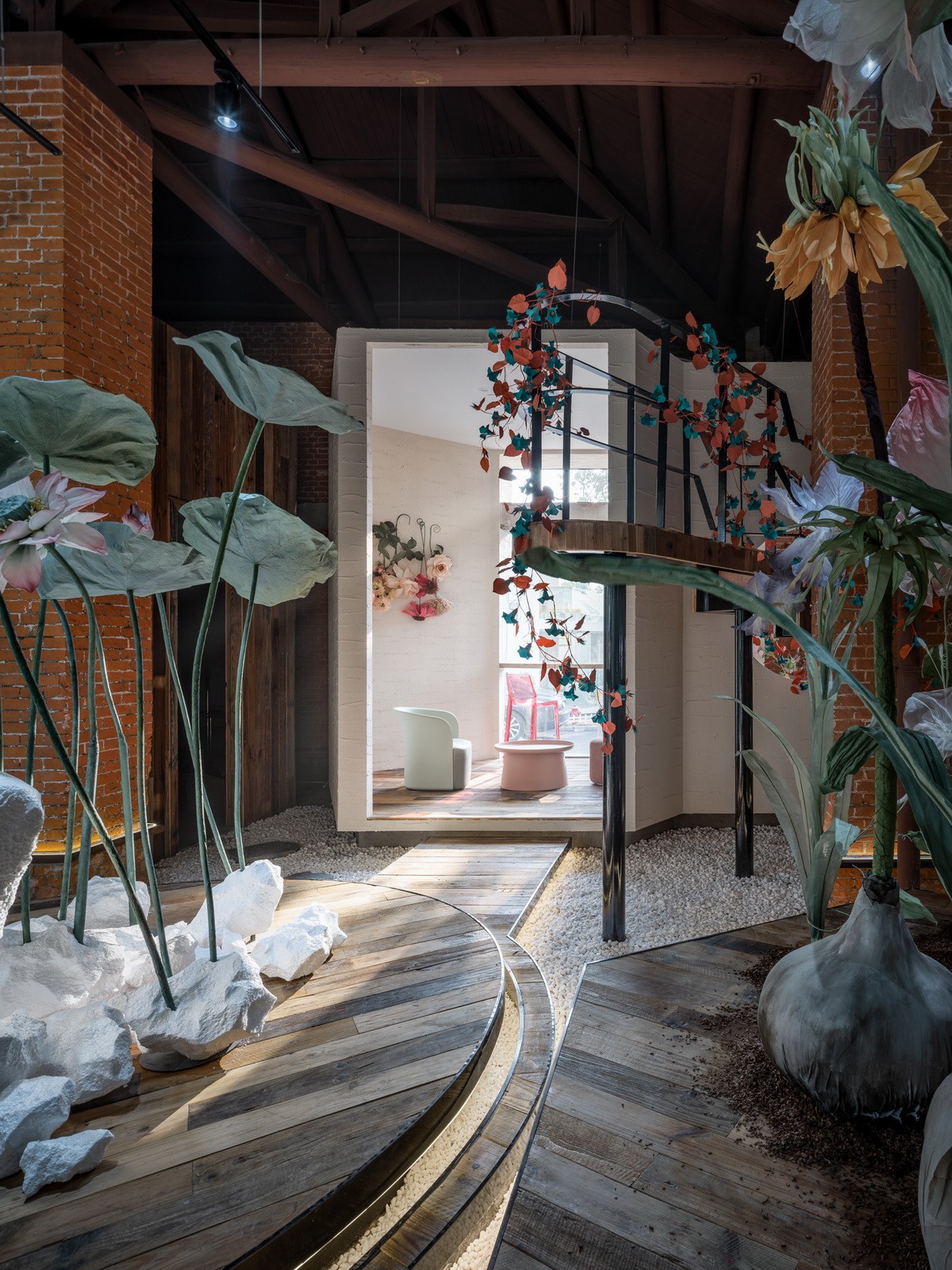 BIM建筑|云间粮仓建筑改造“上海嘻谷艺术馆” / DCDSAA淀川建筑事务所