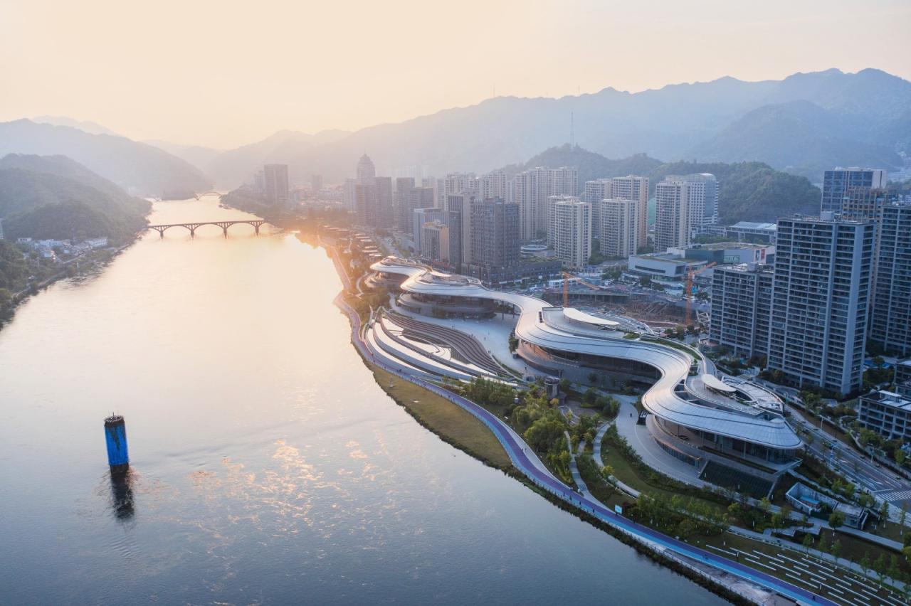 BIM建筑|建德市文化综合体：对话山水的市民空间 / goa作品