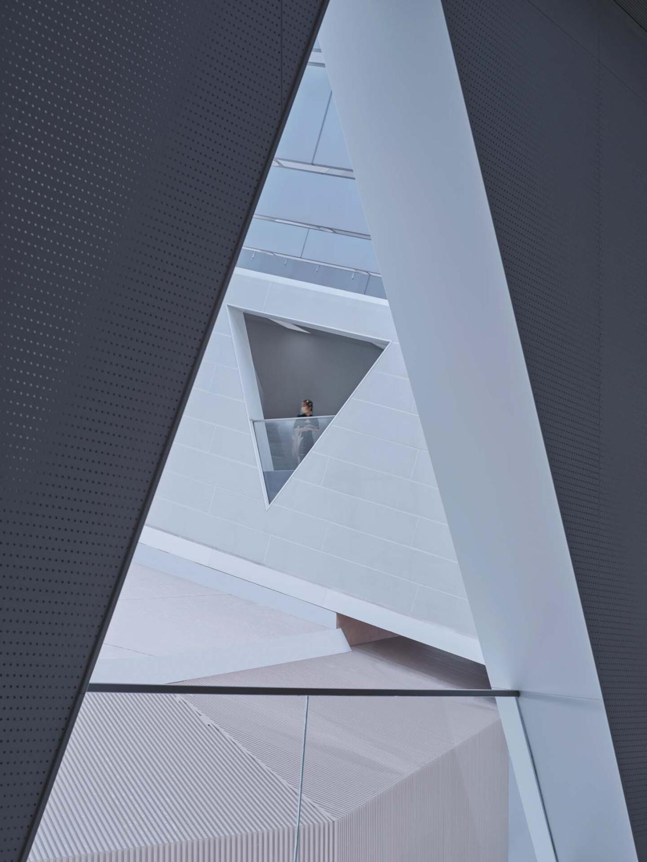 BIM建筑|绿谷艺术中心 / 山水秀建筑事务所