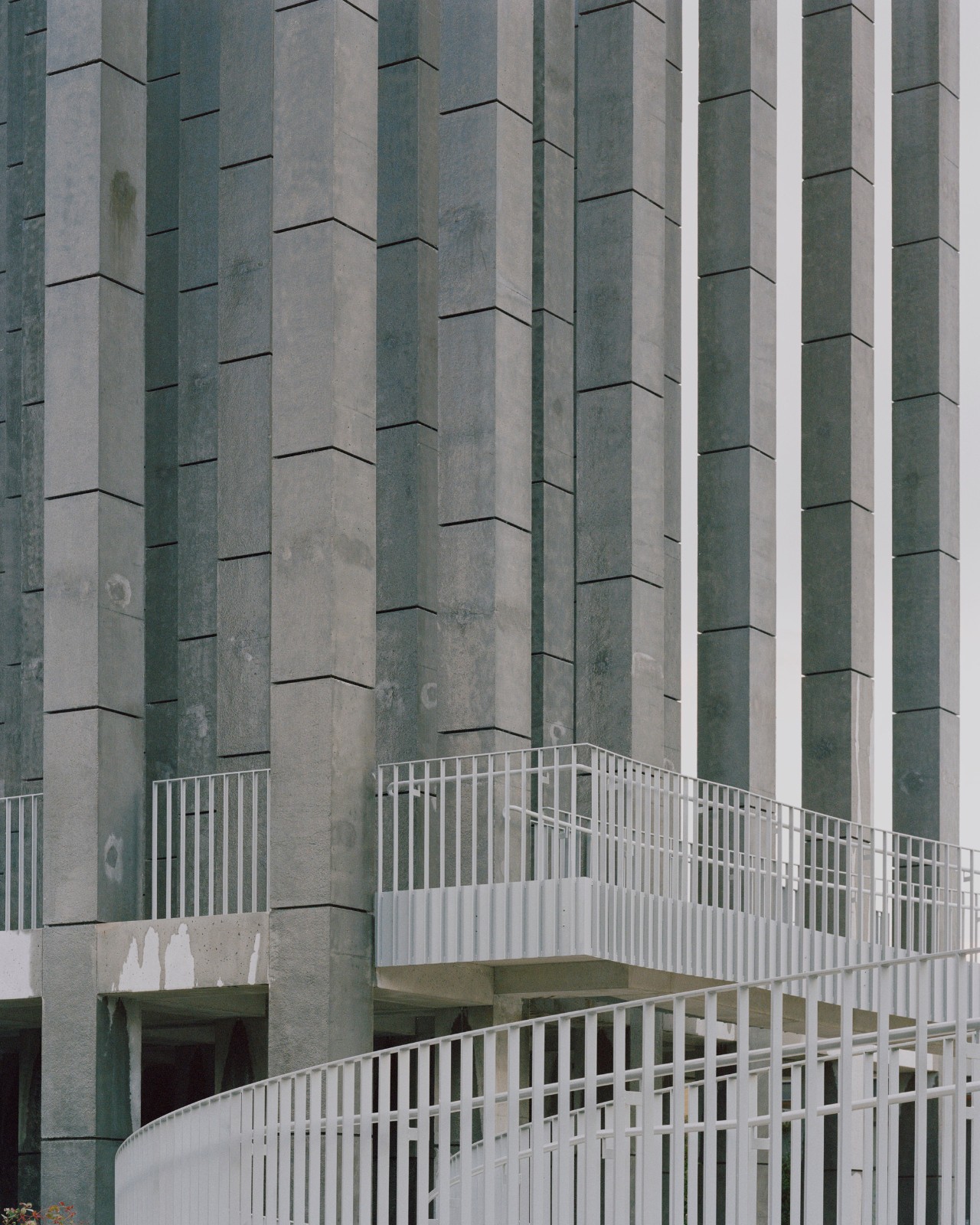 BIM建筑|只有结构，未命名的作品 / Pezo von Ellrichshausen