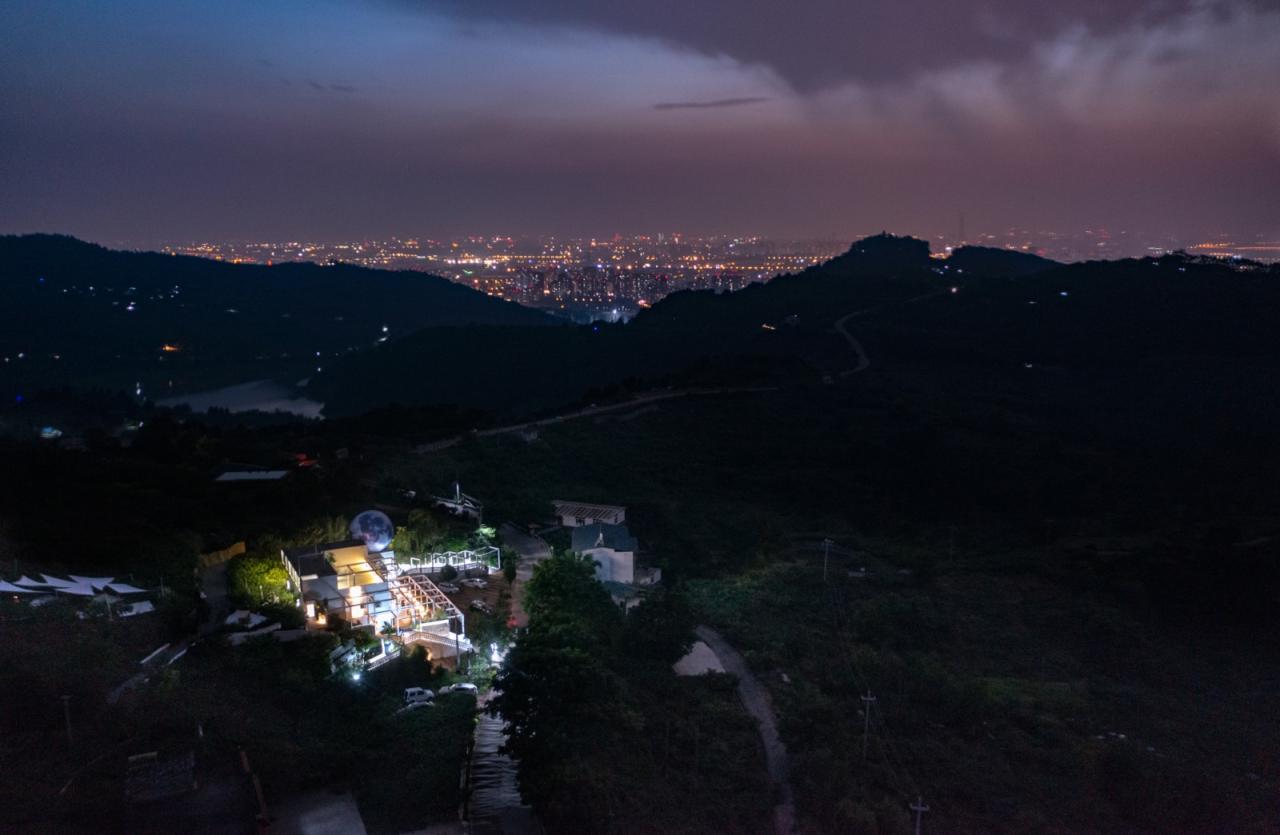 BIM建筑|城里的月光CLUB，成都 / 岩川建筑