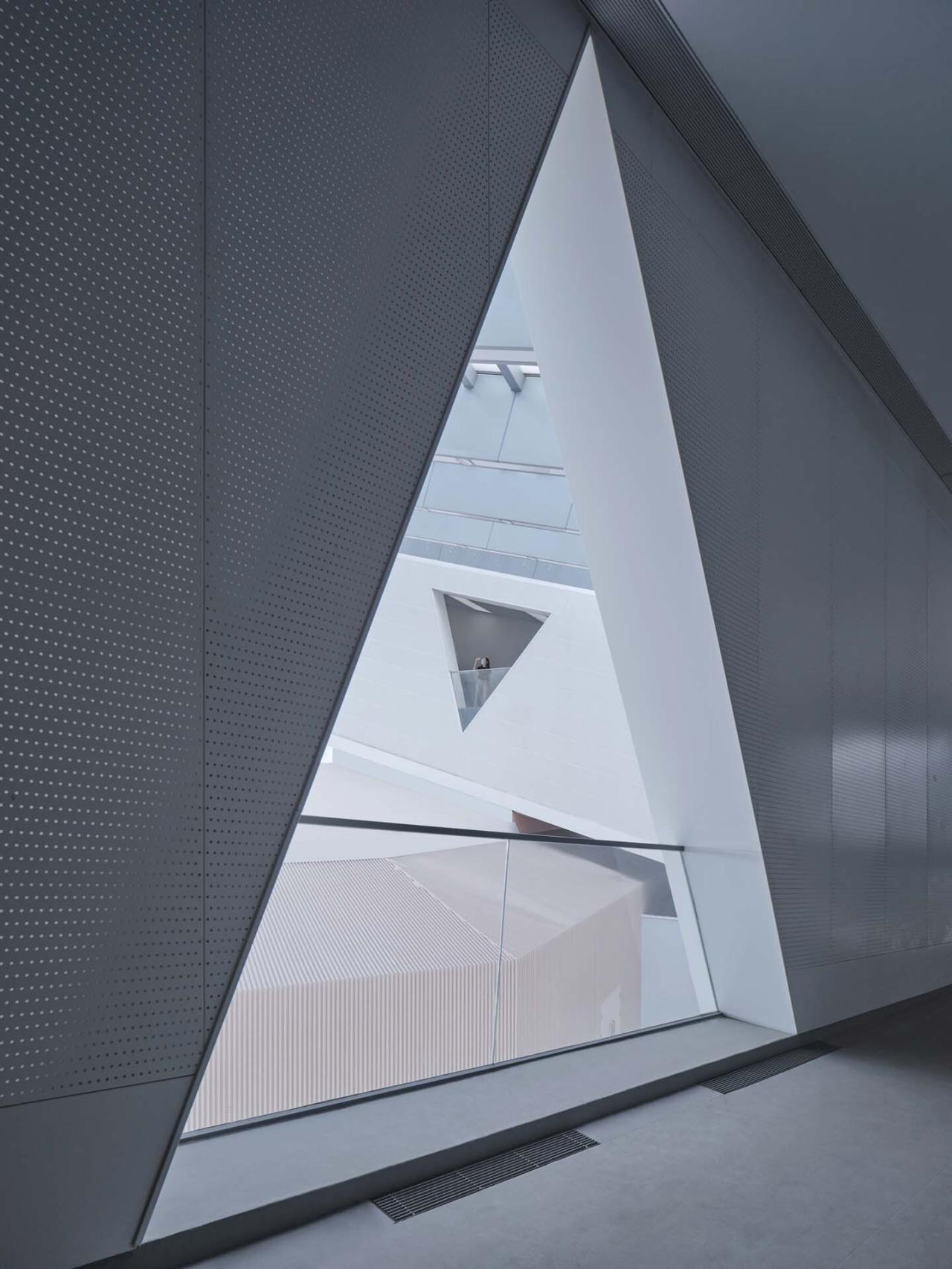 BIM建筑|绿谷艺术中心 / 山水秀建筑事务所