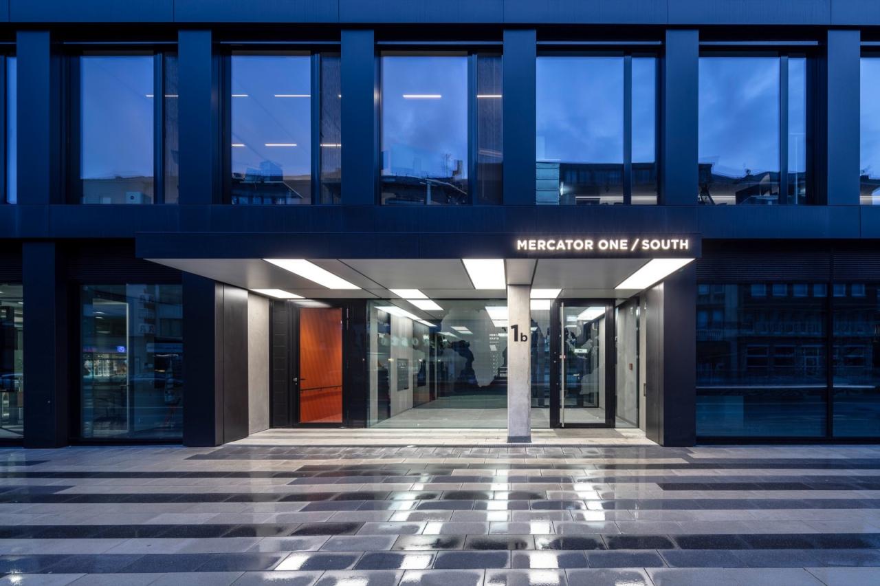 BIM建筑|墨卡托一号办公大楼 / Hadi Teherani Architects