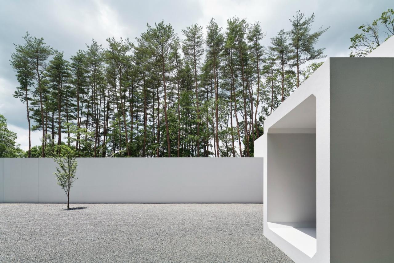 BIM建筑|日本长野极简酒店 Culvert，预制混凝土隧道 / nendo