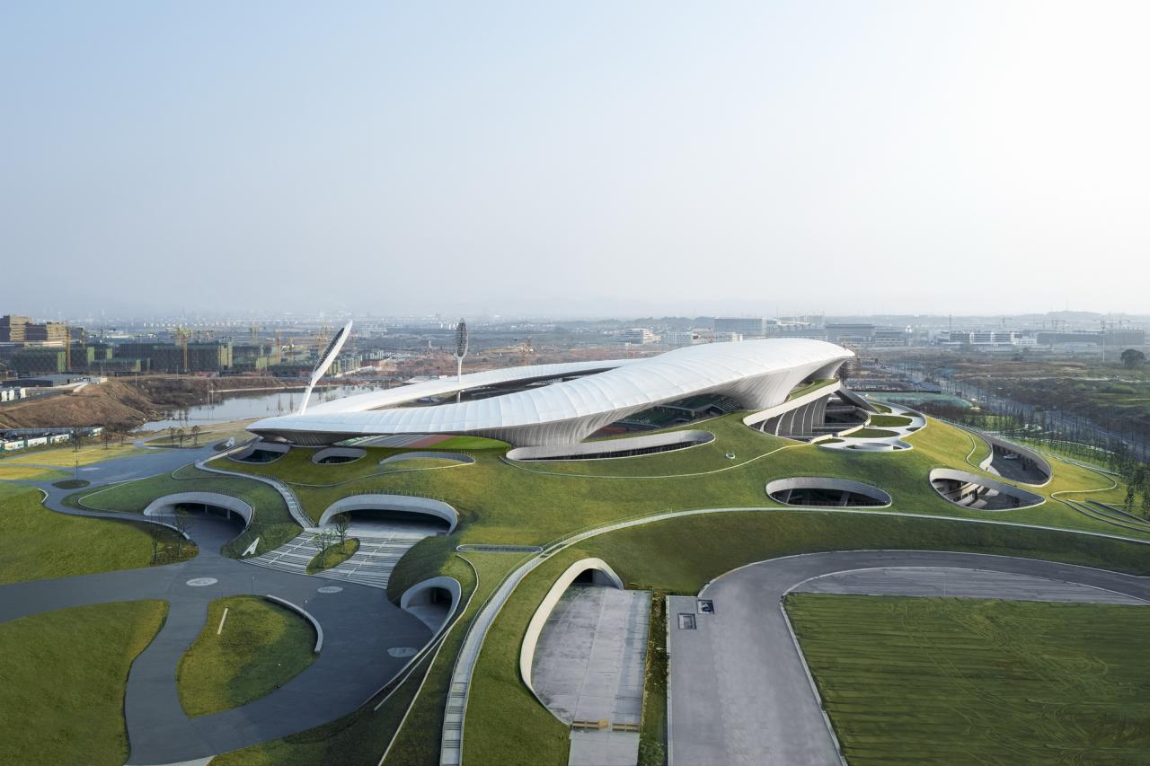 BIM建筑|全球最大覆土建筑群设计：“消失的体育场”/ MAD马岩松