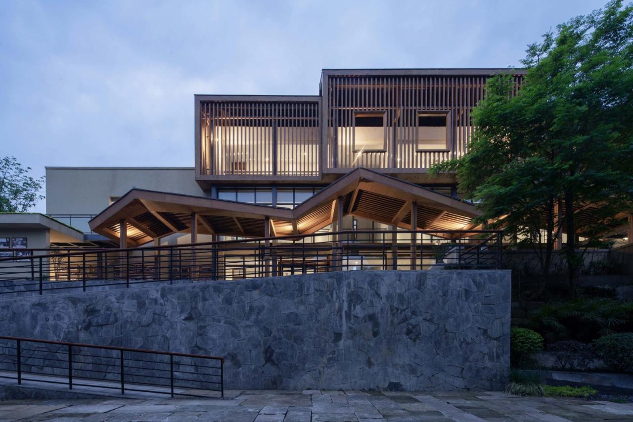 BIM建筑|明月湖沙金小学改造 / 重庆悦集建筑设计事务所