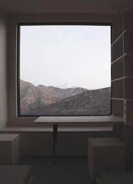 BIM建筑|BCW建筑工作室在阿尔卑斯山设计旅行者小屋