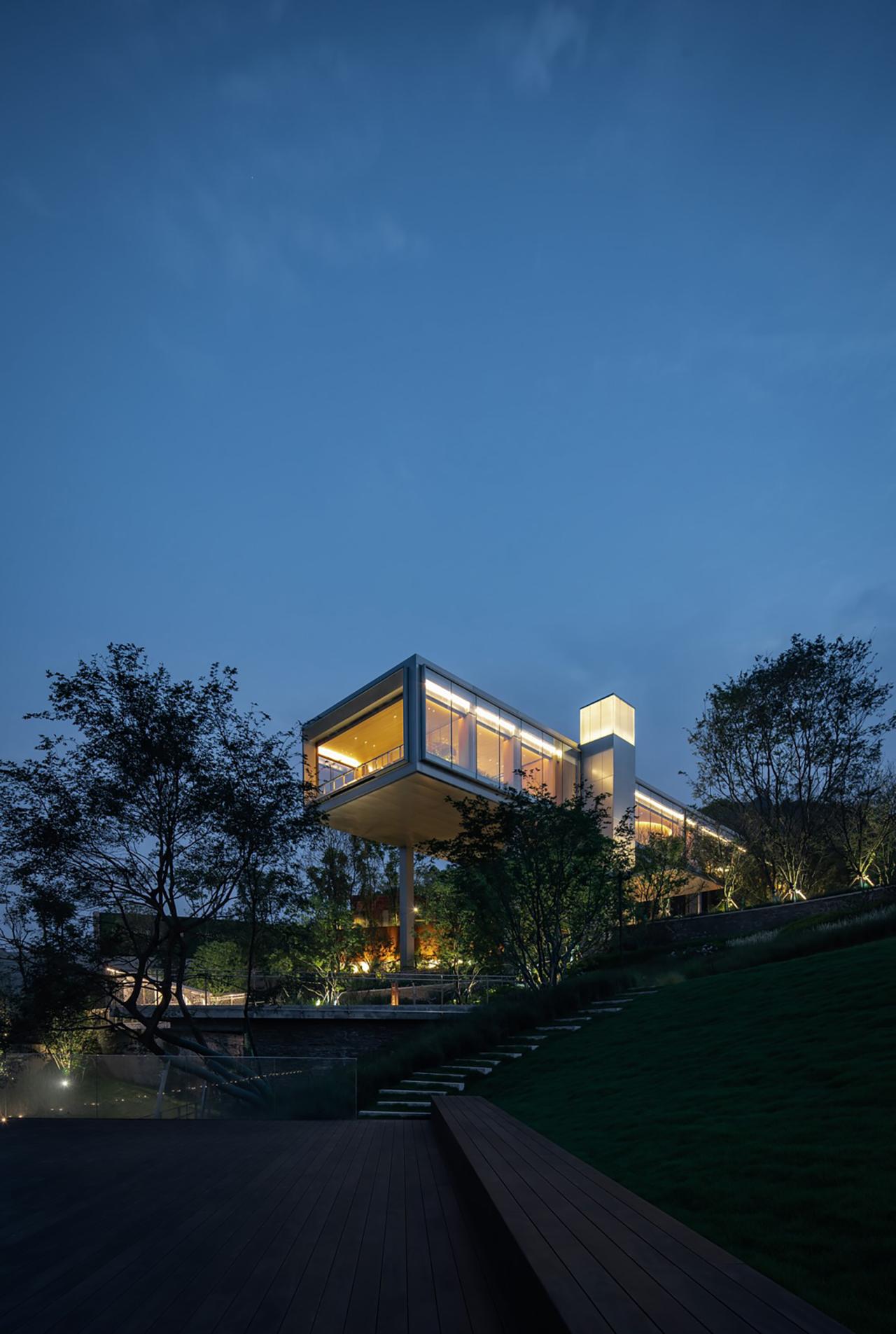 BIM建筑|金地·湖山樾社区中心 / PTA上海柏涛