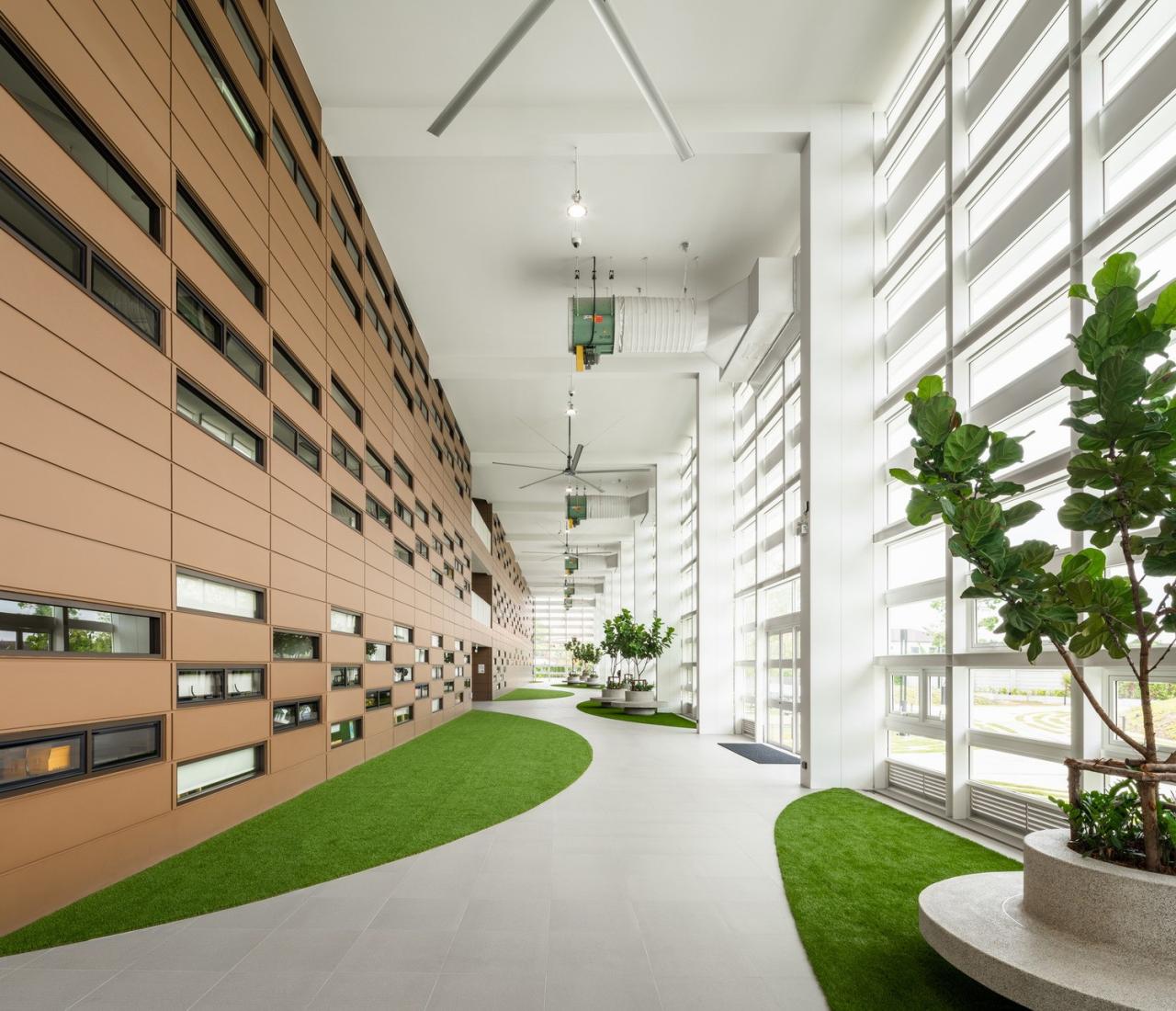 BIM建筑|扇形展开，泰国吞武里校园 SISB / Plan Architect