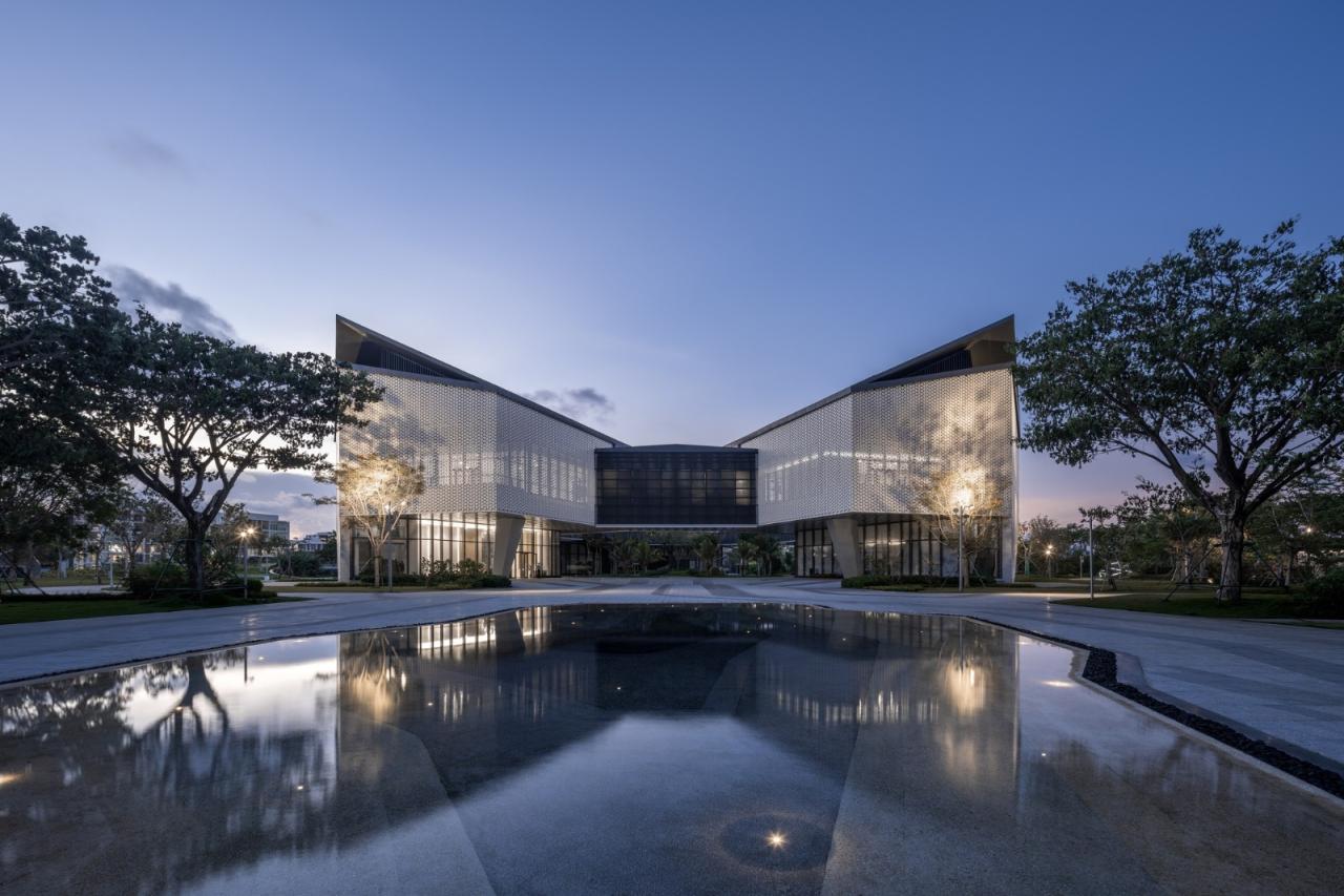 BIM建筑|三亚崖州湾科技城产业促进中心 / Gensler