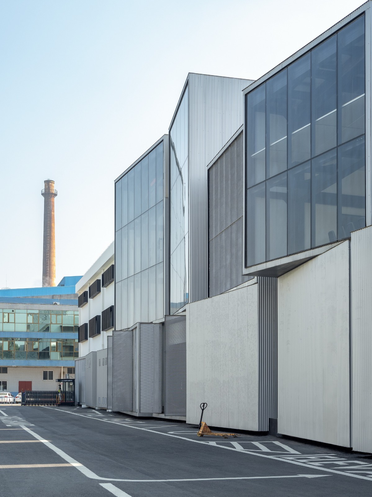 BIM建筑|SMOORE江门工业园改造 / 厘米制造