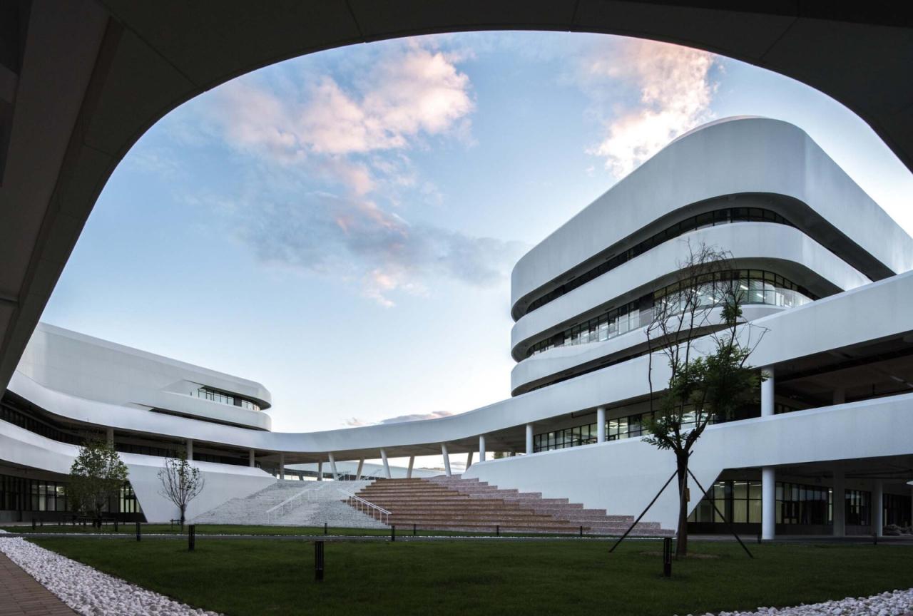 BIM建筑|清华大学附属中学广华学校 / 北京市建筑设计研究院