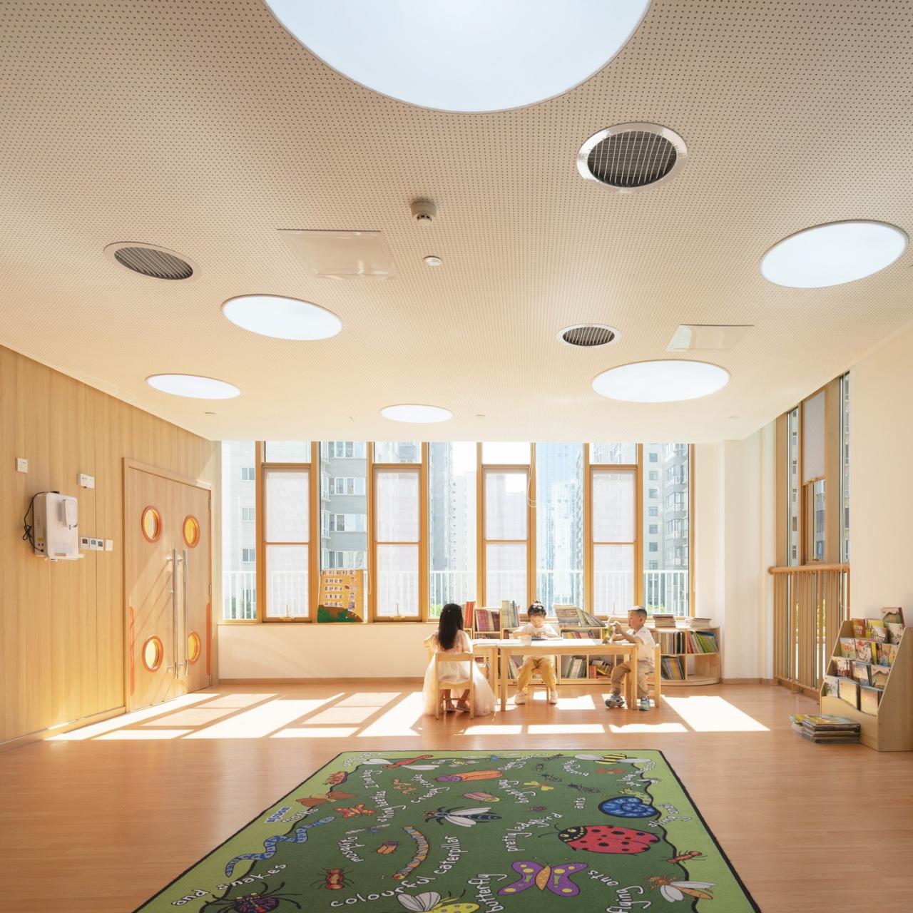 BIM建筑|这可能是小城幼儿园的天花板了：陕西安康高新第五幼儿园 / UUA建筑师事务所