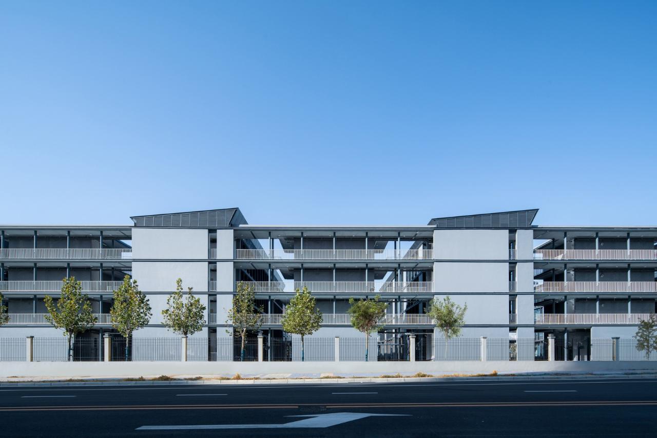 BIM建筑|郑州航空港第八安置区配套中学暨郑州第130中学 / 上海联创设计集团