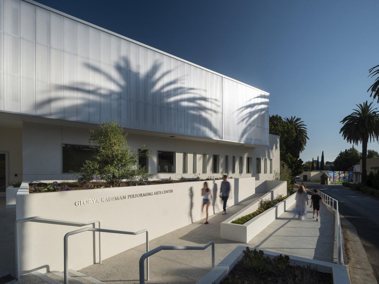 BIM建筑|Glorya Kaufman 表演艺术中心 / AUX Architecture